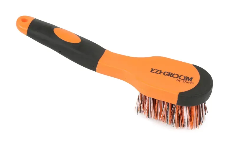 Ezi-Groom Grip Bucket Brush in Orange
