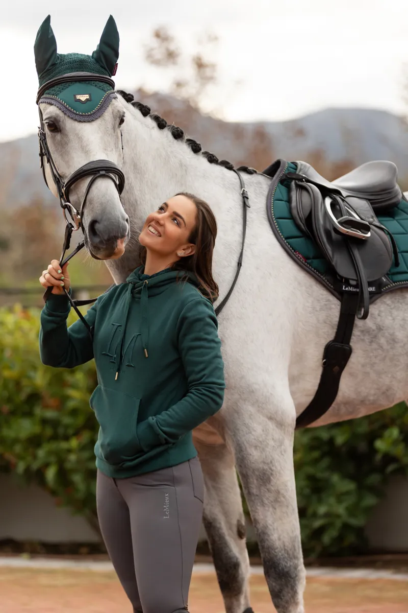LeMieux Loire Classic Close Contact Square Spruce-5