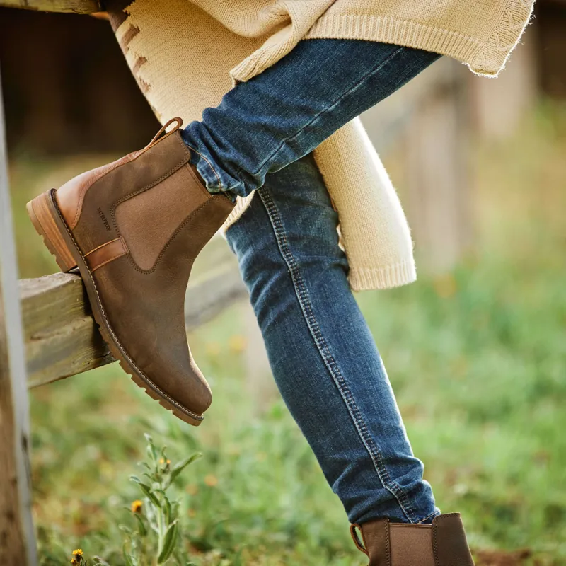 Ariat - Woman's Wexford Waterproof Chelsea Boot